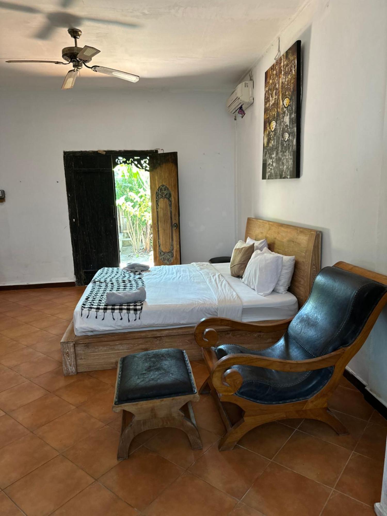 Diuma Residence Yoga Meditation Retreat And Healing Center Sanur Kültér fotó